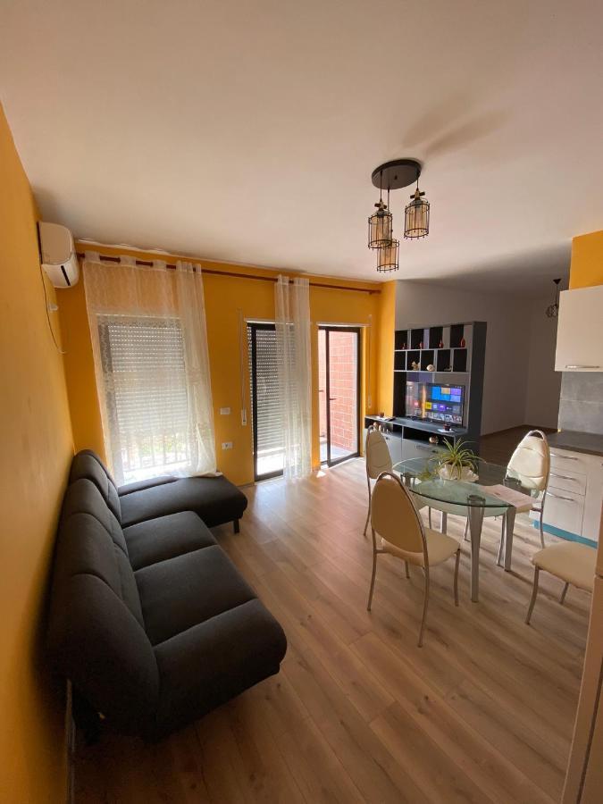 Eq Apartaments Tirana Extérieur photo